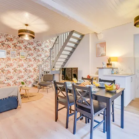 Ferienhaus Charmante Maison Au Coeur De